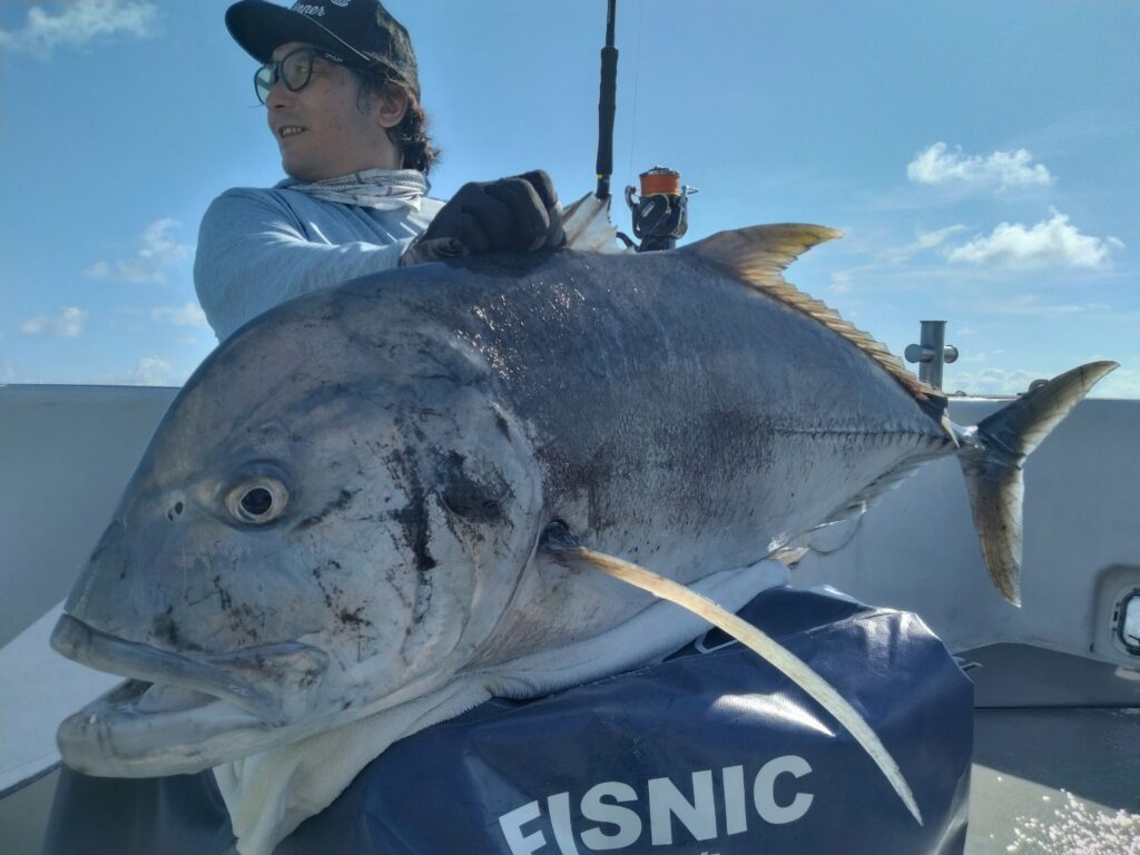 屋久島　GTキャスティング　GTフィッシング　フィスニック　FISNIC　遊漁船　釣り
　釣果　吐噶喇列島　トカラ列島　口之島　口永良部島　中之島　オフショアキャスティング　オフショアフィッシング　トップウォーター　ルアーフィッシング　GT　ジャイアントトレバリー　