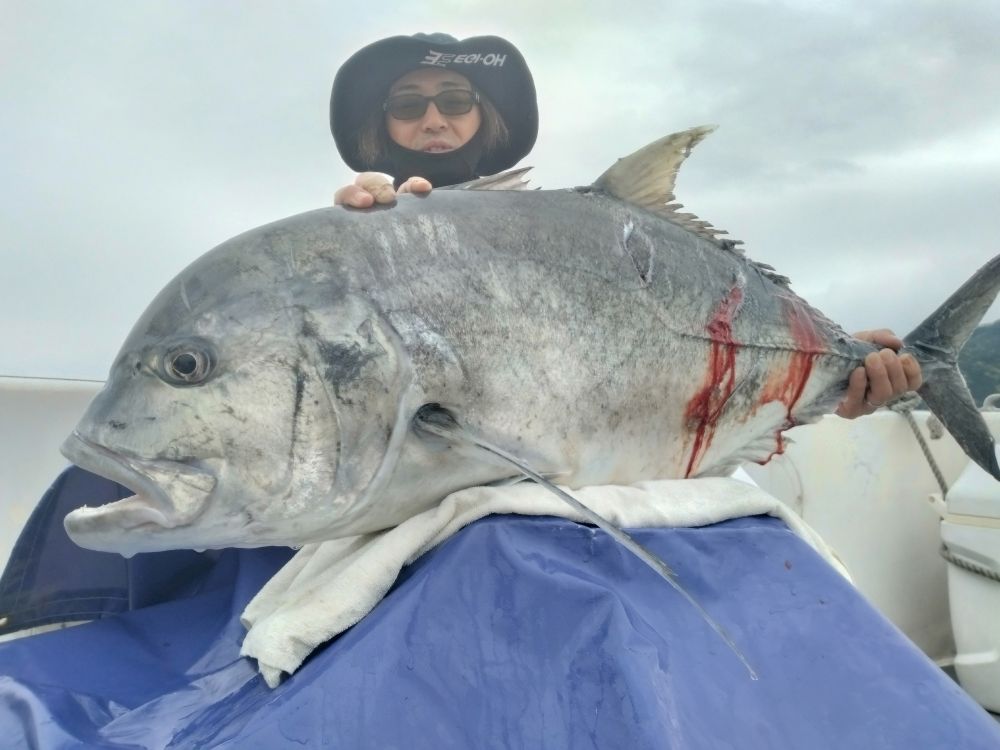 屋久島　GTキャスティング　GTフィッシング　フィスニック　FISNIC　遊漁船　釣り
　釣果　吐噶喇列島　トカラ列島　口之島　口永良部島　中之島　オフショアキャスティング　オフショアフィッシング　トップウォーター　ルアーフィッシング　GT　ジャイアントトレバリー　