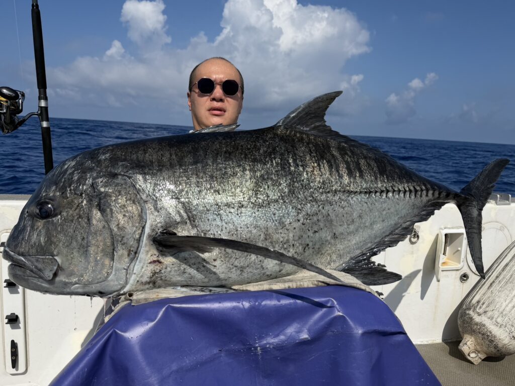 屋久島 GTキャスティング GTフィッシング フィスニック FISNIC 遊漁船 釣り
釣果 吐噶喇列島 トカラ列島 口之島 口永良部島 中之島 オフショアキャスティング オフショアフィッシング トップウォーター ルアーフィッシング GT ジャイアントトレバリー